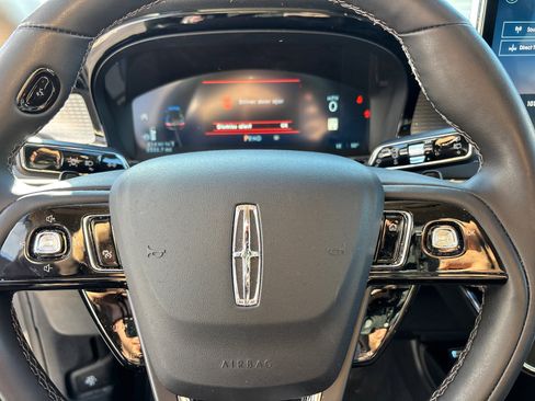 Certified 2023 Lincoln Corsair FWD w/ Equipment Group 101A image 16