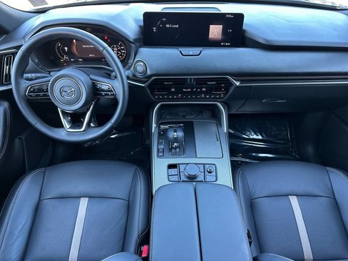 Certified 2025 MAZDA CX-70 Plug-In Hybrid w/ Premium Plus AWD/4WD image 17