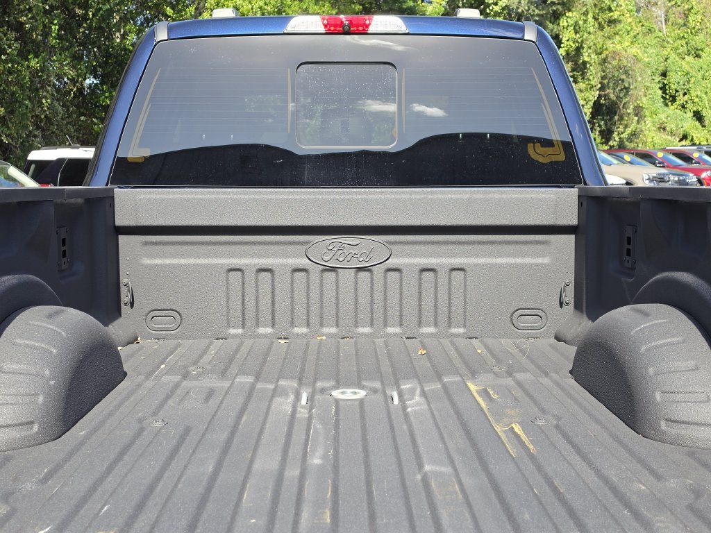 Used 2025 Ford F250 Lariat w/ Black Appearance Package AWD/4WD image 9
