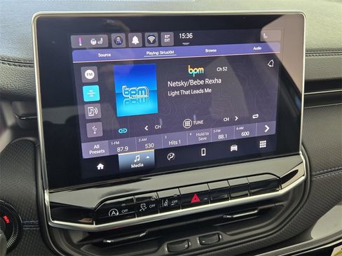 New 2026 Jeep Compass Latitude image 14