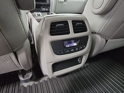 Used 2021 Honda Pilot EX-L image 33