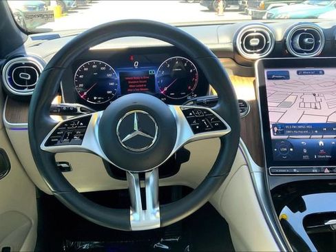 Certified 2023 Mercedes-Benz GLC 300 4MATIC image 4