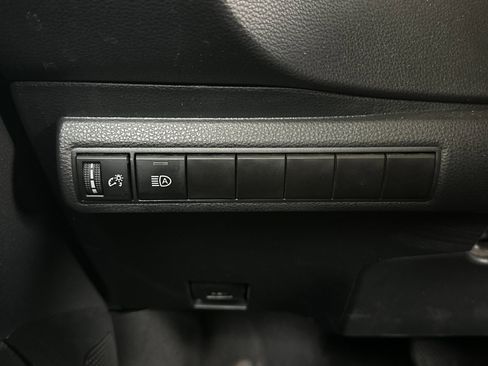 Used 2024 Toyota Corolla LE image 24