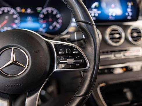 Used 2022 Mercedes-Benz GLC 300 GLC 300 image 25