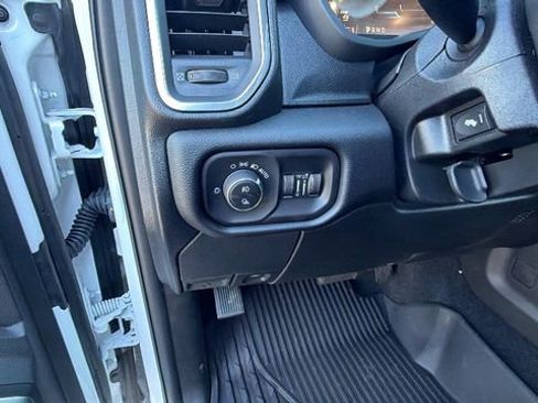 New 2026 RAM 2500 Laramie w/ Night Edition image 32