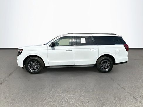 Used 2025 Ford Expedition Max Active AWD/4WD image 4