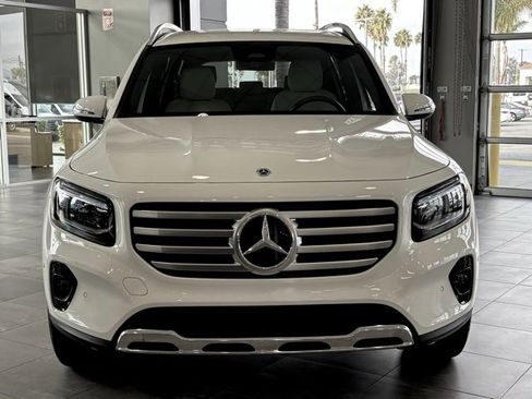 Certified 2025 Mercedes-Benz GLB 250 image 9