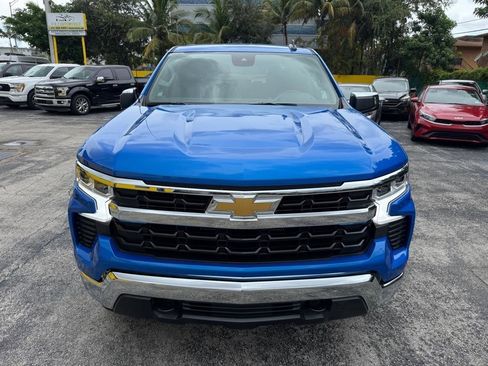 Used 2025 Chevrolet Silverado 1500 LT AWD/4WD image 4