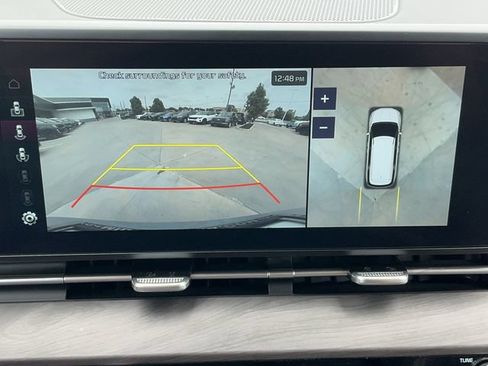 Used 2024 Kia Carnival SX FWD image 23