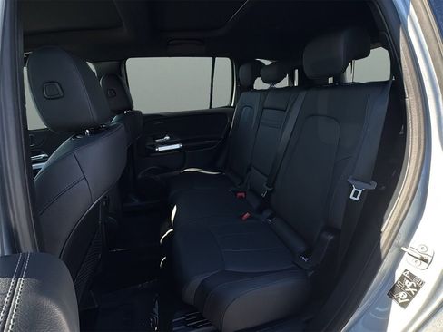 New 2026 Mercedes-Benz GLB 250 image 12