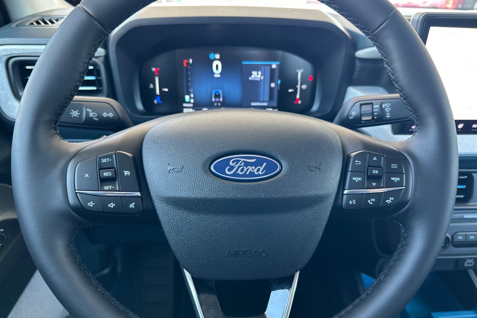 Used 2026 Ford Maverick XLT w/ XLT Luxury Package FWD image 21