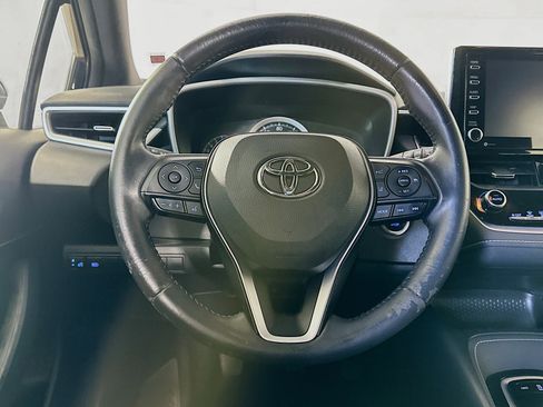 Used 2020 Toyota Corolla SE FWD image 17