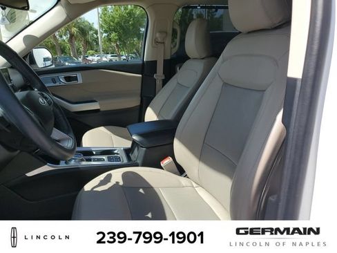 Used 2021 Ford Explorer Limited w/ Equipment Group 301A RWD image 19