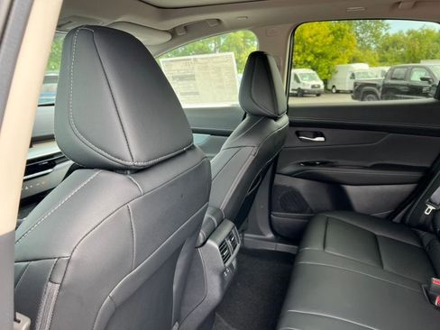 New 2025 Nissan Murano SL w/ Cargo Package AWD/4WD image 33