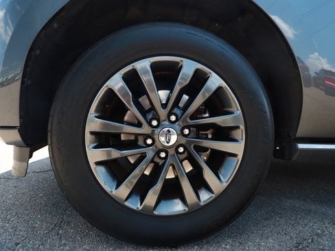 Used 2020 Ford Expedition Max Limited RWD image 10