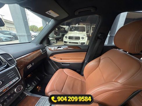 Used 2019 Mercedes-Benz GLS 550 4MATIC image 24