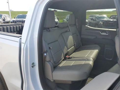 Certified 2023 GMC Sierra 1500 SLT image 27