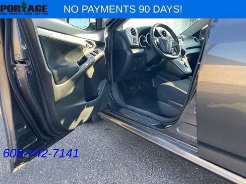 Used 2011 Toyota Matrix FWD image 7