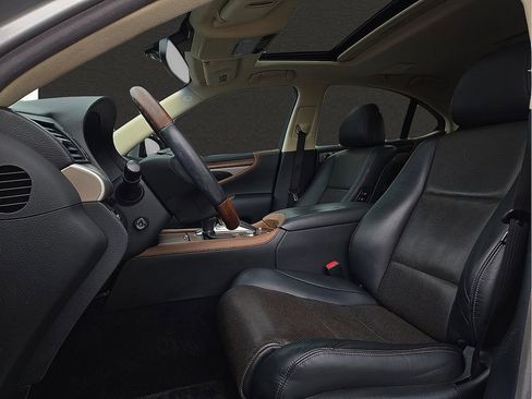 Used 2016 Lexus LS 460 AWD w/ Comfort Package image 12