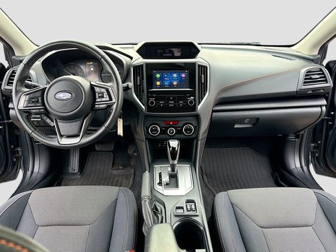 Used 2021 Subaru Crosstrek 2.0i Premium image 3