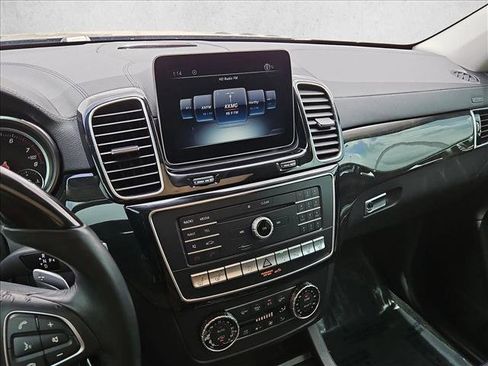 Used 2018 Mercedes-Benz GLS 550 4MATIC image 15