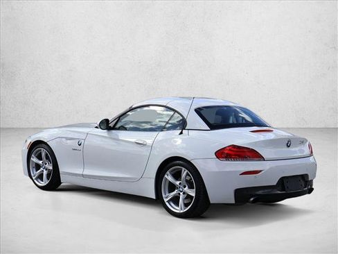 Used 2011 BMW Z4 sDrive35i RWD image 8