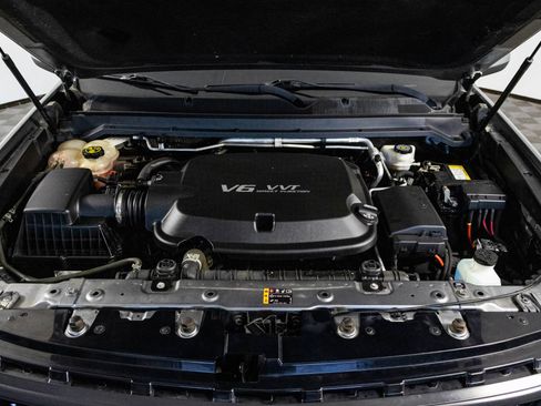 Used 2019 Chevrolet Colorado ZR2 image 44