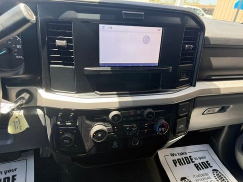 Used 2025 Ford F250 XLT AWD/4WD image 15