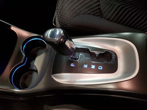 Used 2017 Dodge Journey SE w/ Blacktop Package image 25