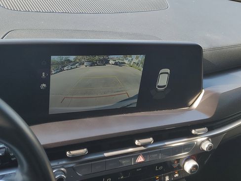 Used 2024 Kia Telluride LX image 27