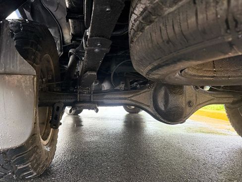 Used 2010 Toyota Tundra 4x4 CrewMax image 47