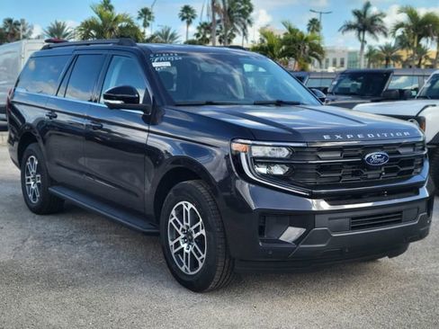 New 2026 Ford Expedition Max Active image 1