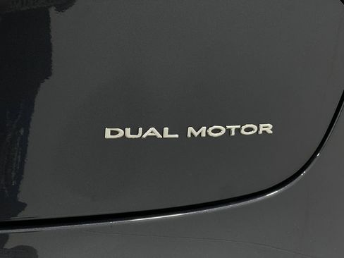Used 2024 Tesla Model 3 Long Range AWD/4WD image 37