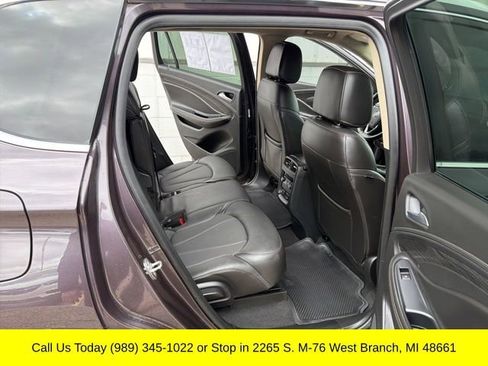 Used 2017 Buick Envision Essence FWD image 39