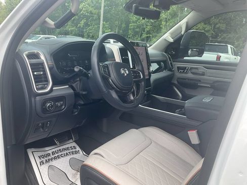 Used 2025 RAM 1500 Tungsten w/ Towing Technology Group AWD/4WD image 15