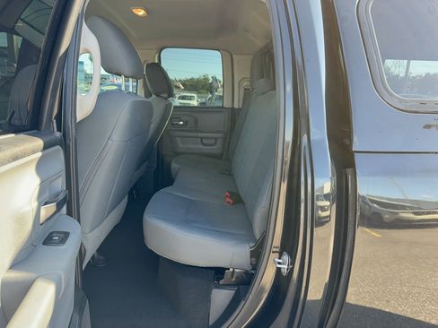 Used 2017 RAM 1500 Classic SLT image 13