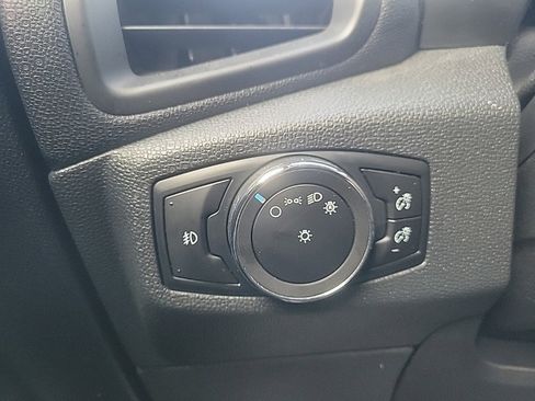 Used 2020 Ford EcoSport Titanium image 10