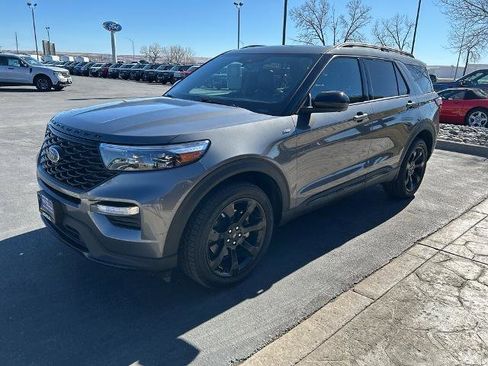 Certified 2023 Ford Explorer ST-Line w/ Class IV Trailer Tow Package image 4