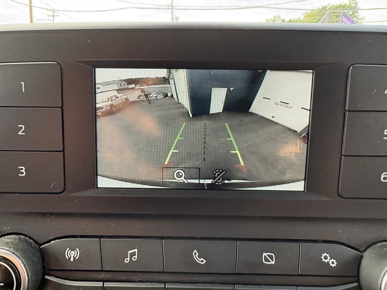 Used 2020 Ford Transit 250 Medium Roof w/ Load Area Protection Package RWD image 32