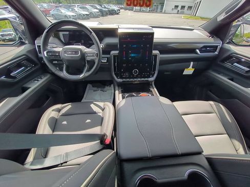 New 2026 GMC Yukon Elevation AWD/4WD image 30