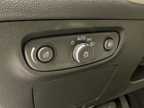 Certified 2023 Buick Encore GX Essence w/ Experience Buick Package image 13