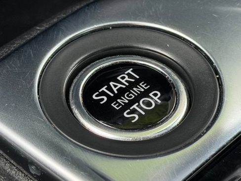 Used 2024 Nissan Sentra SV FWD image 25