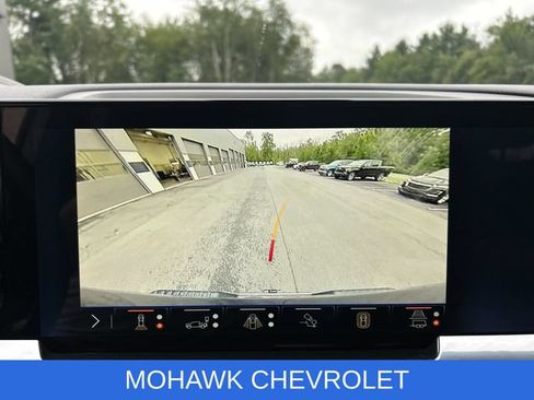 Certified 2024 Chevrolet Silverado 1500 LTZ AWD/4WD image 15