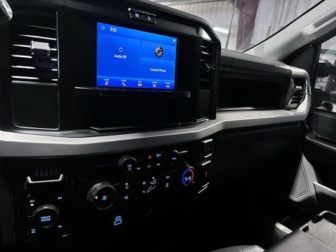 Used 2025 Ford F250 XL image 14