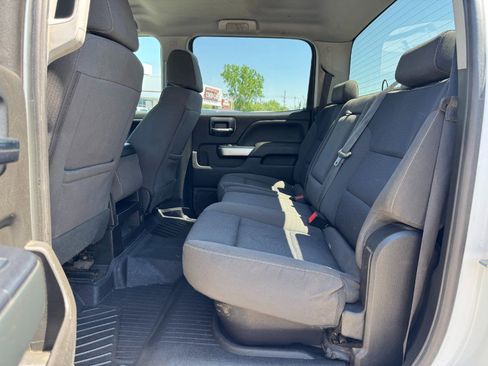 Used 2018 Chevrolet Silverado 2500 LT w/ LT Convenience Package AWD/4WD image 16