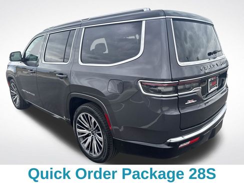 Used 2025 Jeep Grand Wagoneer 4WD image 4