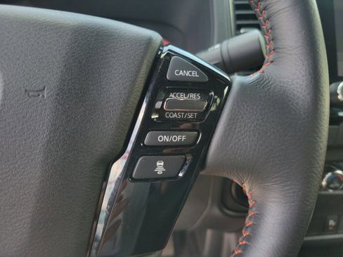 Used 2023 Nissan Frontier PRO-4X w/ Technology Package image 20