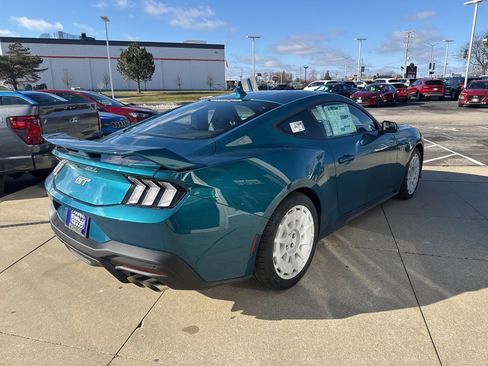New 2026 Ford Mustang GT Premium w/ GT Performance Package image 15
