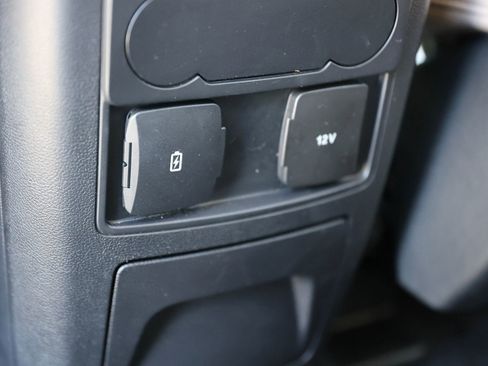 Used 2023 Ford Explorer XLT w/ Equipment Group 202A image 23