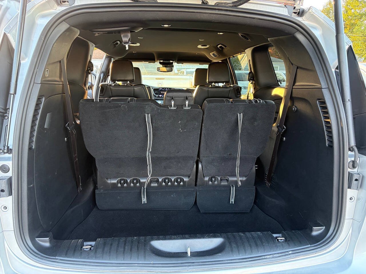 Used 2026 Chrysler Pacifica Select FWD image 17